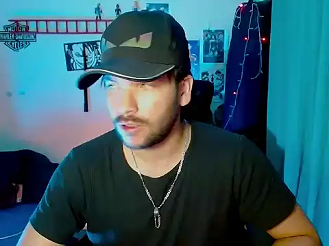 Snapshot of cortelioni_massimo_ chatting on November 8, 2025, 2:48 am cortelioni massimo online show from November 8, 2025, 2:48 am