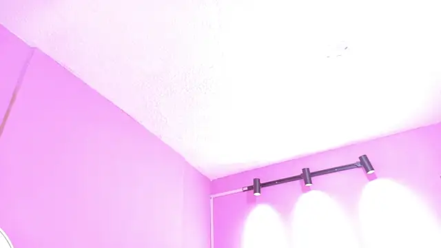 AndreaSweet2 online show from April 10, 2026, 7:32 pm