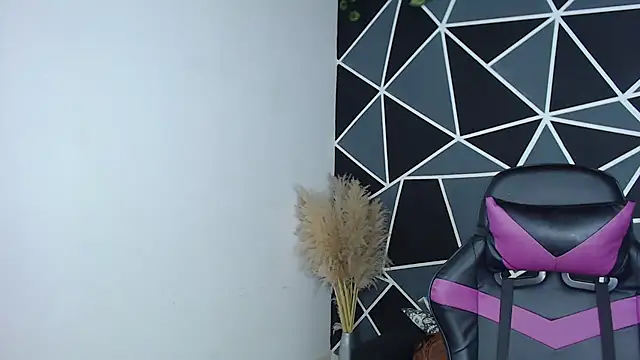 karol the warrior online show from September 11, 2025, 8:42 pm