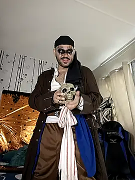 AlphaDrip online show from October 31, 2025, 12:35 pm