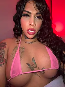 Snapshot of Cory_latina chatting on September 14, 2025, 9:15 pm Cory latina online show from September 14, 2025, 9:15 pm