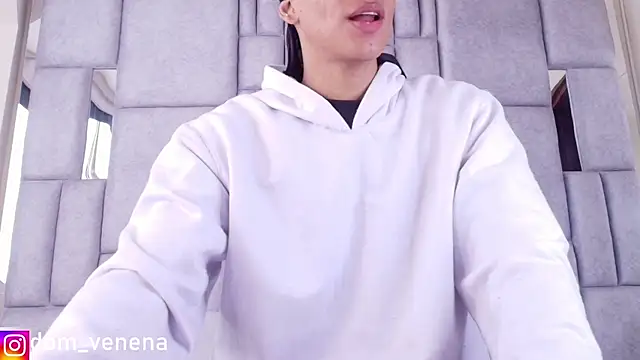 Dom venena online show from February 17, 2026, 6:49 pm