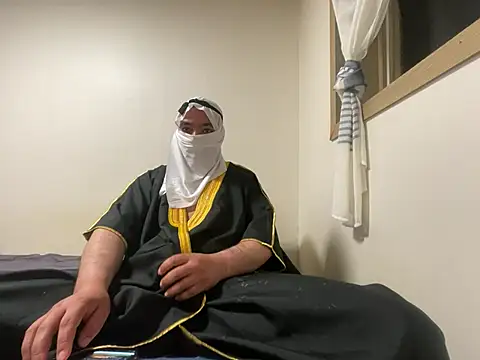 sheikhbandar06 09 online show from April 3, 2026, 8:15 pm