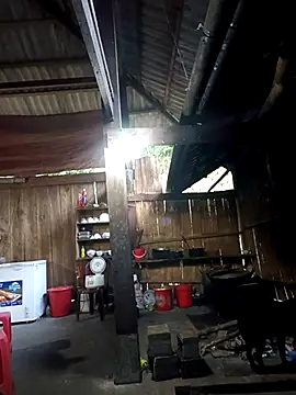 MuiNay online show from October 27, 2025, 11:38 pm