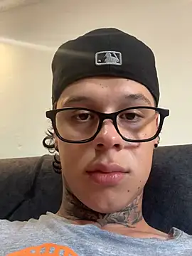 jordan 422 online show from March 29, 2026, 5:47 pm