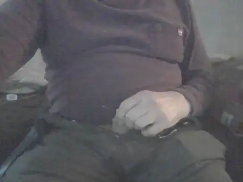 Snapshot of Thrust_71 chatting on May 13, 2026, 5:31 pm Thrust 71 online show from May 13, 2026, 5:31 pm