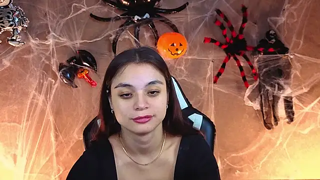 Snapshot of Leila_Hefner chatting on October 23, 2025, 3:16 am Leila Hefner online show from October 23, 2025, 3:16 am