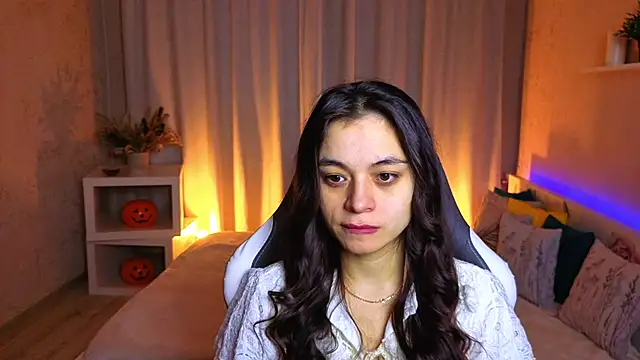 Snapshot of Leila_Hefner chatting on November 15, 2025, 2:59 am Leila Hefner online show from November 15, 2025, 2:59 am