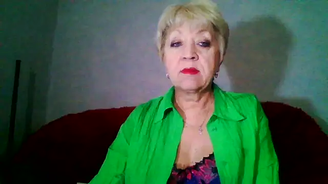 Snapshot of DianaQDream chatting on May 22, 2026, 1:58 am DianaQDream online show from May 22, 2026, 1:58 am