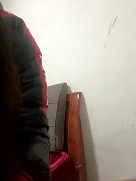 crhong666 online show from January 13, 2026, 12:25 am