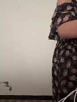 Snapshot of crhong666 chatting on September 14, 2025, 11:49 pm crhong666 online show from September 14, 2025, 11:49 pm