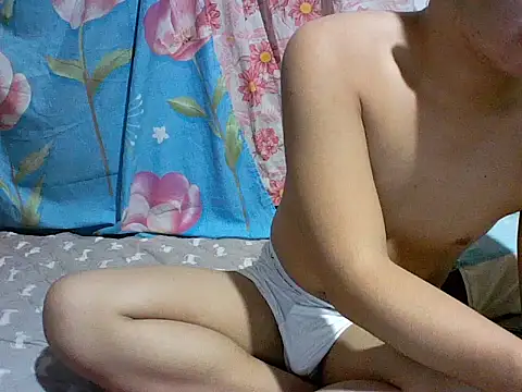 Snapshot of alhex_gay26 chatting on September 28, 2025, 12:45 pm alhex gay26 online show from September 28, 2025, 12:45 pm