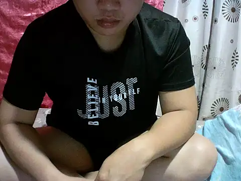 Snapshot of alhex_gay26 chatting on February 11, 2026, 1:00 pm alhex gay26 online show from February 11, 2026, 1:00 pm