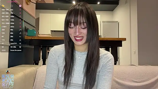 Snapshot of SweetSakuraJane chatting on April 14, 2026, 8:36 pm SweetSakuraJane online show from April 14, 2026, 8:36 pm