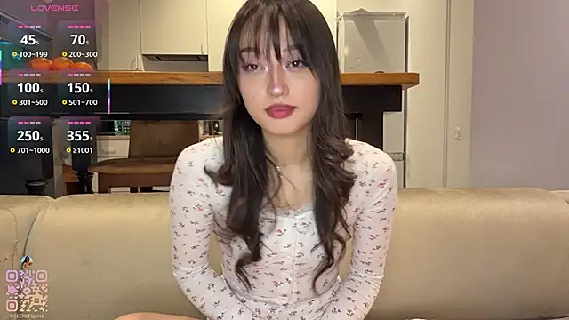Snapshot of SweetSakuraJane chatting on March 28, 2026, 7:04 pm SweetSakuraJane online show from March 28, 2026, 7:04 pm