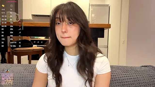 Snapshot of SweetSakuraJane chatting on March 4, 2026, 5:31 pm SweetSakuraJane online show from March 4, 2026, 5:31 pm