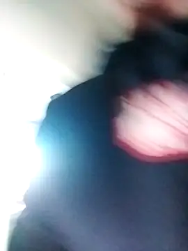 Snapshot of Fredry111 chatting on September 28, 2025, 2:46 pm Fredry111 online show from September 28, 2025, 2:46 pm