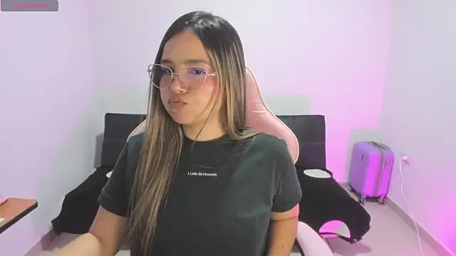 Alana Banana  online show from November 25, 2025, 9:59 pm