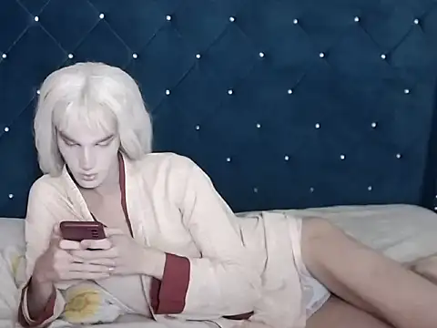 juunsora online show from December 1, 2025, 1:28 am