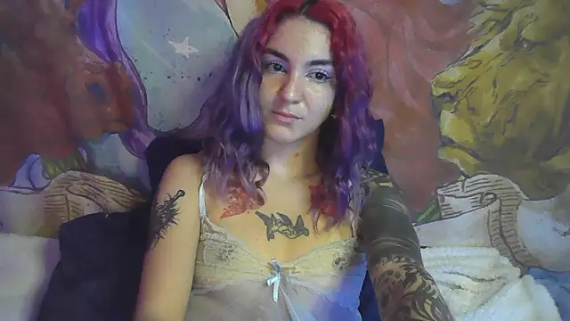 peetitefairy online show from January 13, 2026, 3:54 am