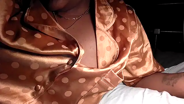 Curvy AfricanQuinn online show from March 13, 2026, 10:26 pm