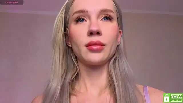 KittenFang online show from February 21, 2026, 10:06 am