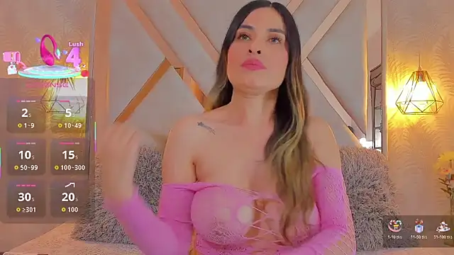 Snapshot of anni_honeyriveras chatting on November 19, 2025, 3:56 pm anni honeyriveras online show from November 19, 2025, 3:56 pm