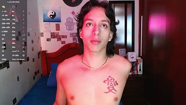 Snapshot of DannyPhantom555 chatting on October 8, 2025, 4:51 pm DannyPhantom555 online show from October 8, 2025, 4:51 pm