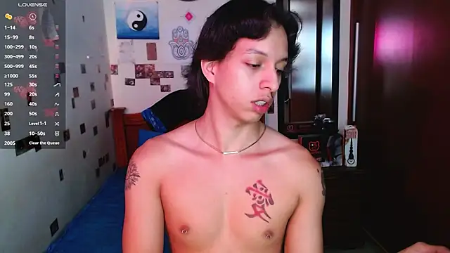 Snapshot of DannyPhantom555 chatting on October 10, 2025, 6:09 pm DannyPhantom555 online show from October 10, 2025, 6:09 pm