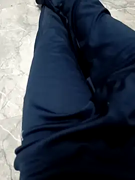 danny d 01 online show from October 18, 2025, 10:39 am