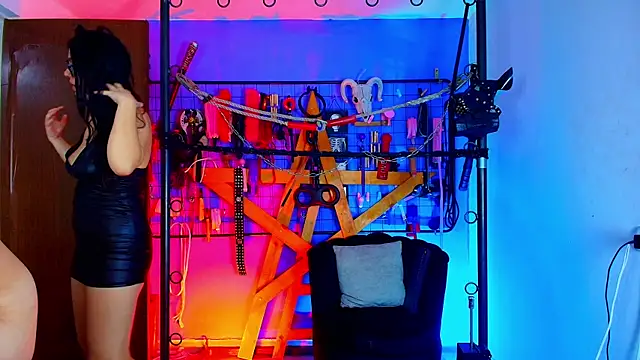 Snapshot of Misstresss_aurora_bdsm chatting on November 10, 2025, 3:17 pm Misstresss aurora bdsm online show from November 10, 2025, 3:17 pm