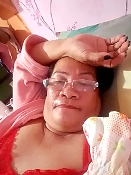 vickyhot1966 online show from September 22, 2025, 3:29 pm