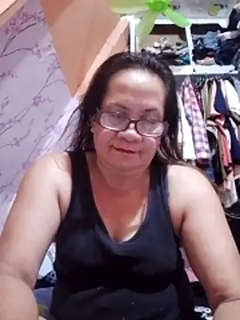 Snapshot of vickyhot1966 chatting on May 20, 2026, 11:18 am vickyhot1966 online show from May 20, 2026, 11:18 am