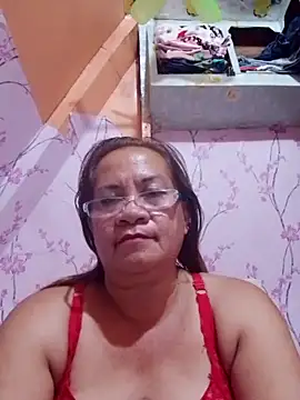 vickyhot1966 online show from February 14, 2026, 2:28 pm