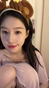 xixi gougou online show from December 15, 2025, 2:23 pm