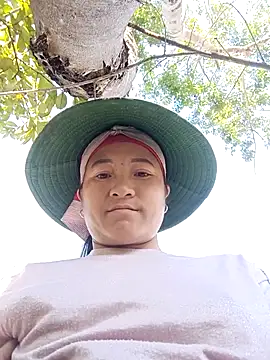 Love-Mama33 online show from November 30, 2025, 2:34 am