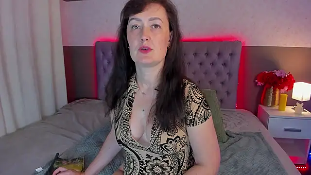 Snapshot of NathalyStars chatting on November 4, 2025, 1:48 pm NathalyStars online show from November 4, 2025, 1:48 pm