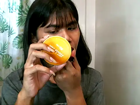 alezandraxx online show from December 16, 2025, 1:32 am