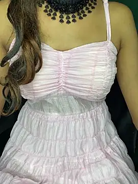 Dora  baby online show from April 14, 2026, 5:07 pm