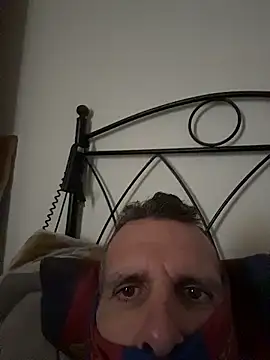 gigolobcn online show from January 10, 2026, 10:32 am