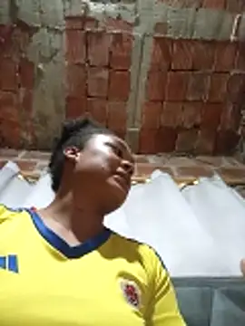 dahian charlote02 online show from December 2, 2025, 5:03 pm