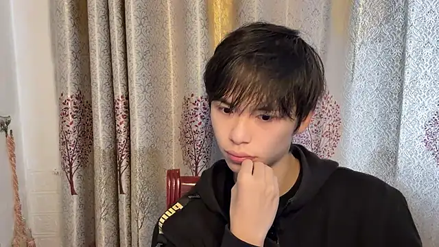 Snapshot of w5206t chatting on October 27, 2025, 4:24 am w5206t online show from October 27, 2025, 4:24 am