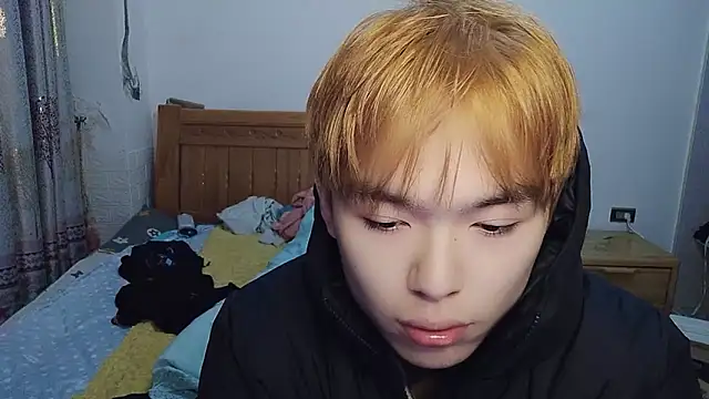 Snapshot of w5206t chatting on December 4, 2025, 5:56 pm w5206t online show from December 4, 2025, 5:56 pm