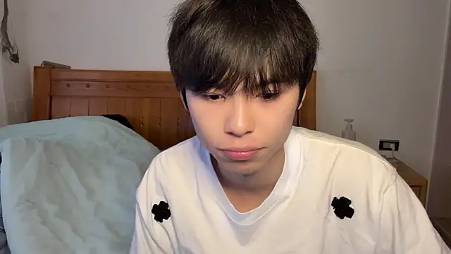 Snapshot of w5206t chatting on October 29, 2025, 7:29 am w5206t online show from October 29, 2025, 7:29 am