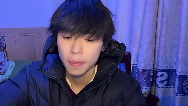 Snapshot of w5206t chatting on November 19, 2025, 1:22 pm w5206t online show from November 19, 2025, 1:22 pm