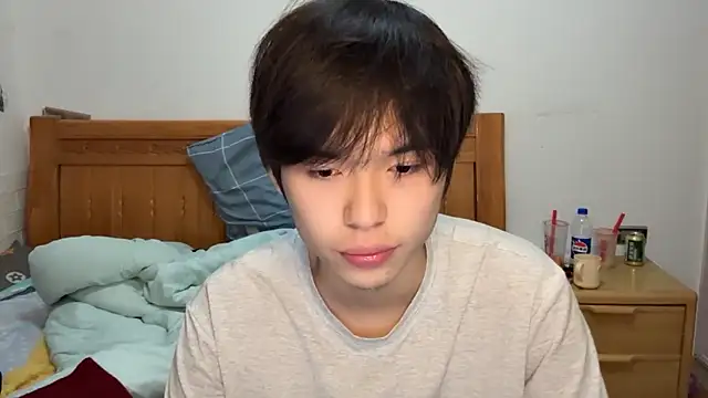 Snapshot of w5206t chatting on November 16, 2025, 11:59 am w5206t online show from November 16, 2025, 11:59 am