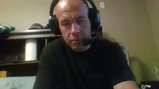 Snapshot of LeeCox chatting on September 27, 2025, 10:21 am LeeCox online show from September 27, 2025, 10:21 am