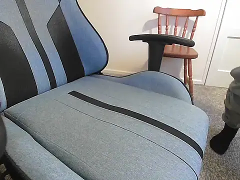 wankywanky online show from December 4, 2025, 3:55 pm