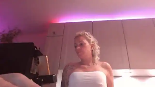 dirtymammy online show from March 23, 2026, 8:52 pm