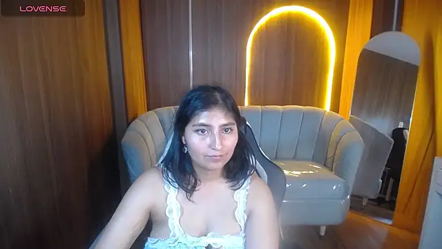 Snapshot of Gumball_b chatting on November 30, 2025, 1:06 am Gumball b online show from November 30, 2025, 1:06 am